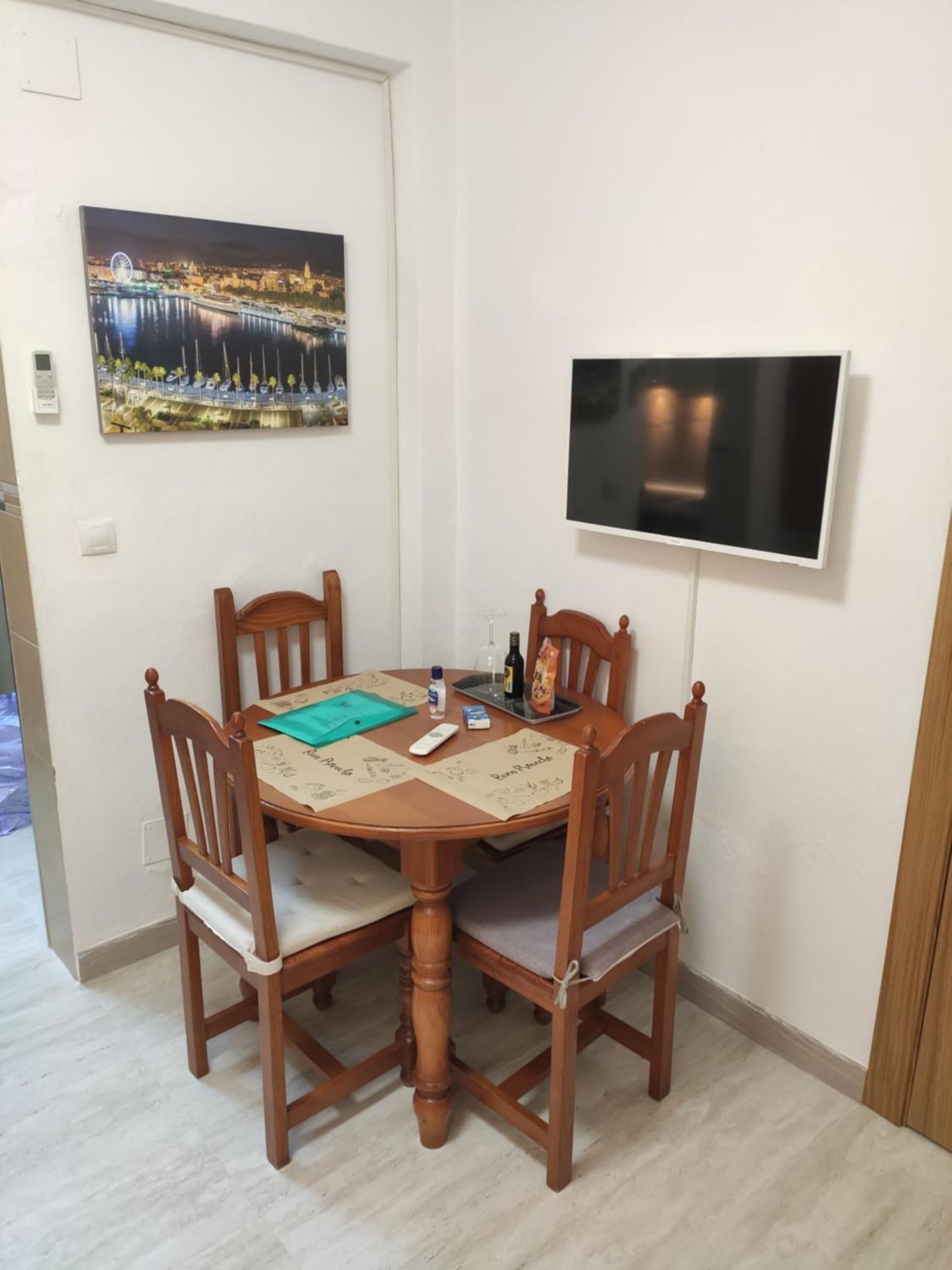 Casita La Playa Apartment มาลากา ภายนอก รูปภาพ